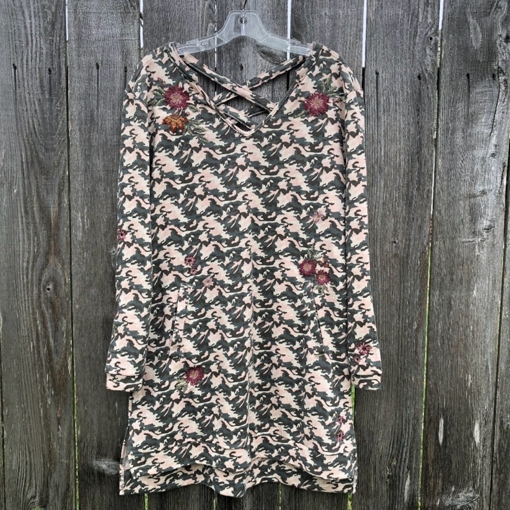 Floral Embroidered Camouflage Sweatshirt Dress JJ